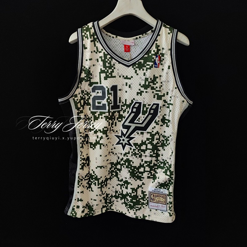 【MN】San Antonio Spurs MN热压复古球衣：SW 马刺队 迷彩 21号 邓肯