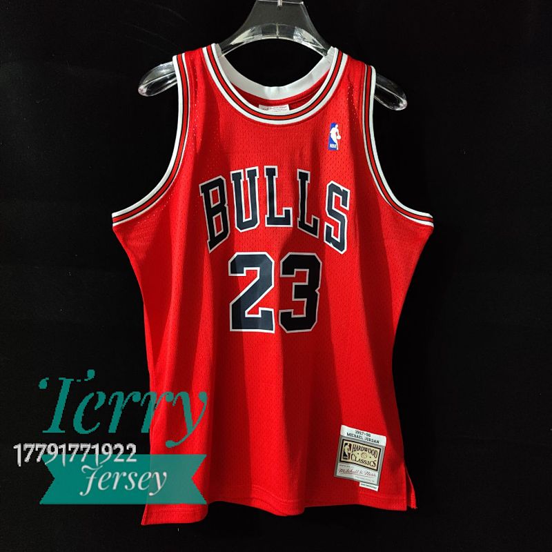 【MN】【Chicago Bulls】热压复古球衣：SW公牛队98赛季红色23号 乔丹
