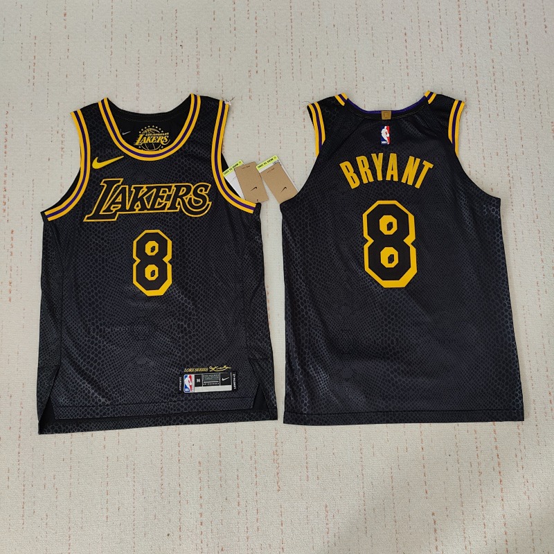 【AU 【SALE 20USD】】Black Mamba Authentic Black Jersey number 8