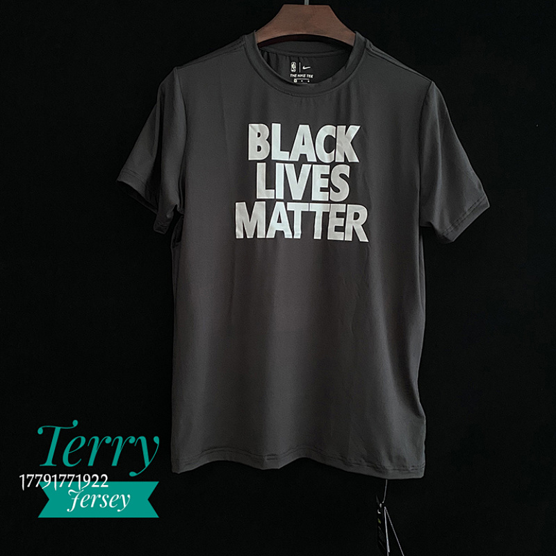BLACK LIVES MATEER