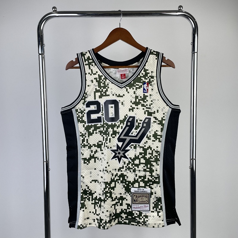 【MN】San Antonio Spurs MN热压复古球衣：SW 马刺队 迷彩 20号 吉诺比利