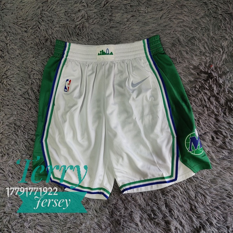 Dallas Mavericks Nike White/Green 2021/22 City Edition Swingman Shorts