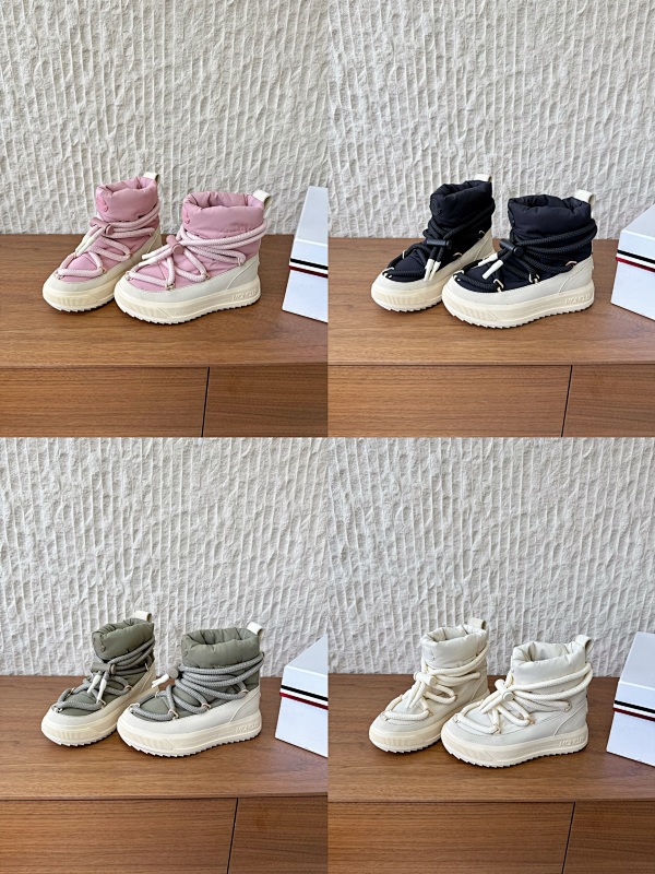 M0NCLER雪地靴