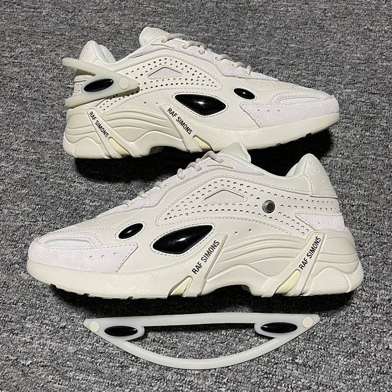RAF SIMONS Cylon-21 "水泡"