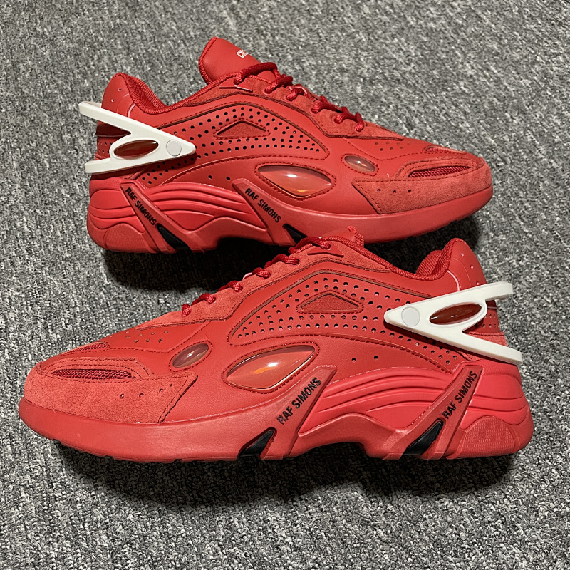 RAF SIMONS Cylon-21 "水泡"