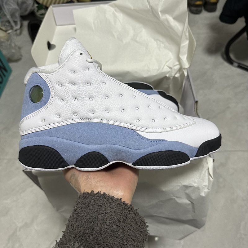 PK AJ13