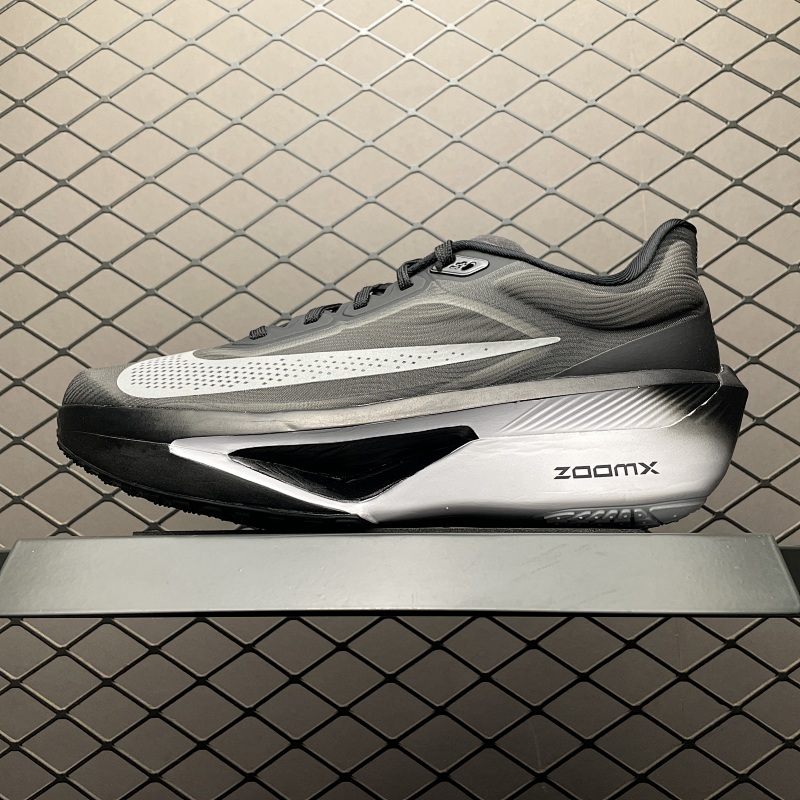 NK ZOOM FLY 6