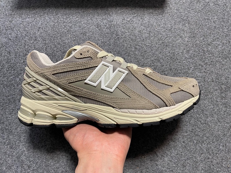 M NEW BALANCE 1906卡其