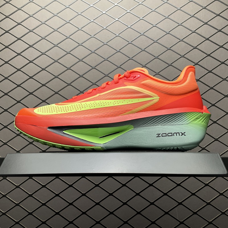 NK ZOOM FLY 6