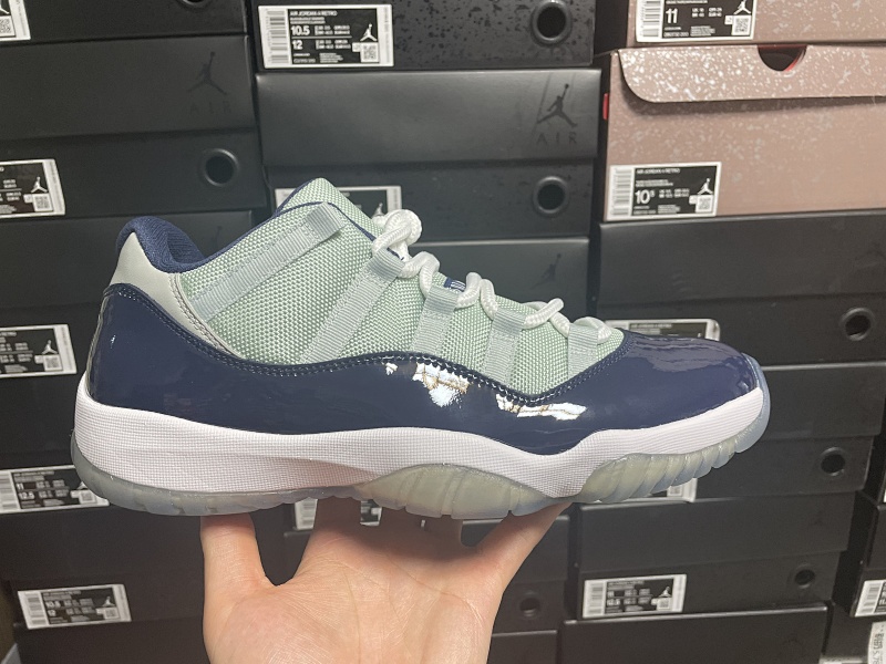 ZX AJ11