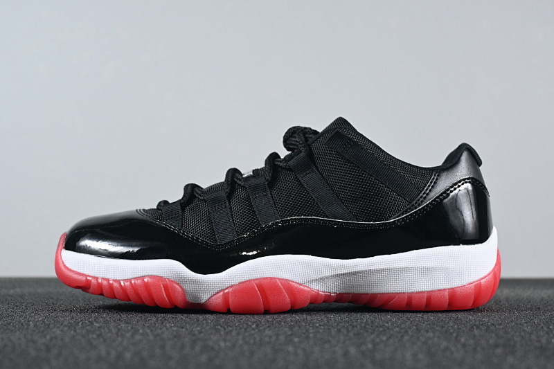 Y3 AJ11