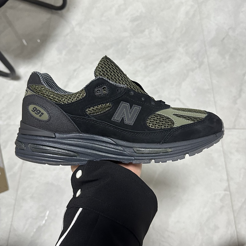NEW BALANCE 991