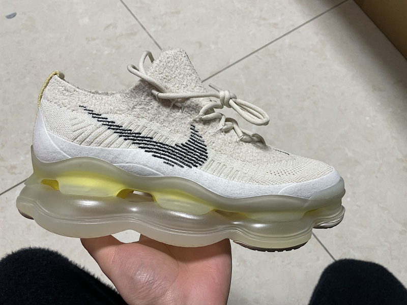 ACG ZOOM