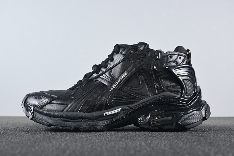 BEST BATCH BALENCIAGA RUNNER2.0