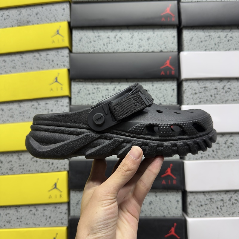 【H Batch】Crocs 涡轮 黑色M4-M11