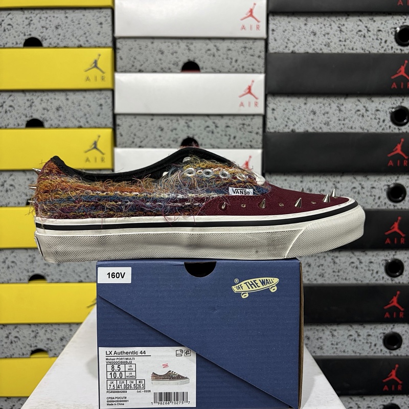 【GOAT Batch】Vans Premium Authentic 44 35-44 VN000DB8BJ2 酒红翻毛