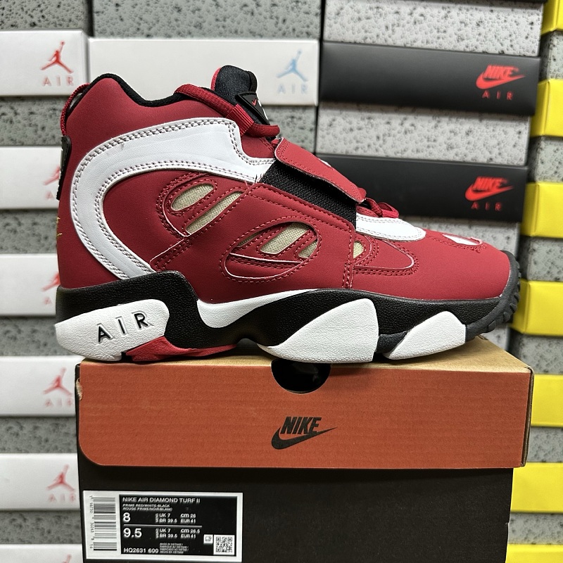 【EG Bach】AIR DIAMOND TURF II 40-45 HQ2631-600