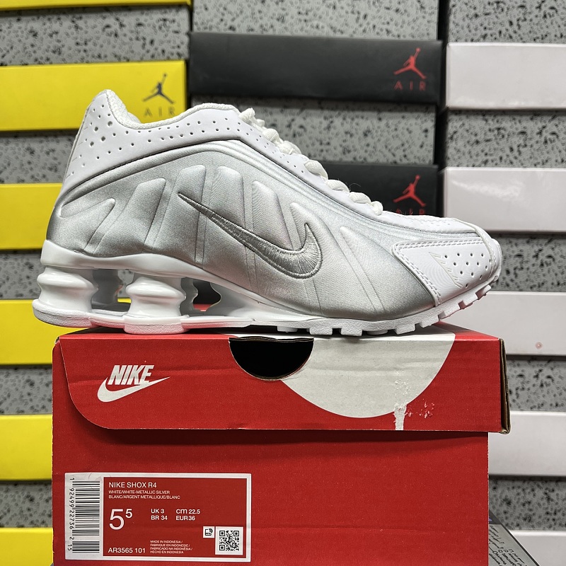 【N Batch】Shox R4 36-45 AR3565-101