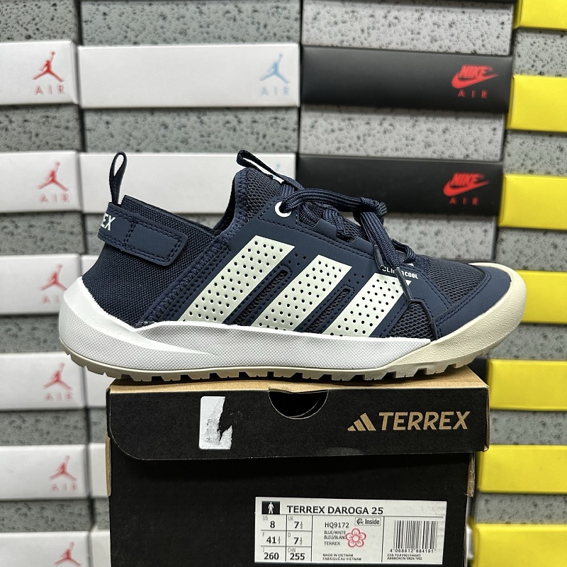 【XY Batch】TERREX DAROGA 25 36-45 HQ9172