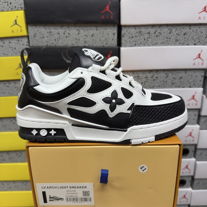 【BD Batch】Trail Sneaker SK8 36-45 BLACKI/WHITE SK8白黑