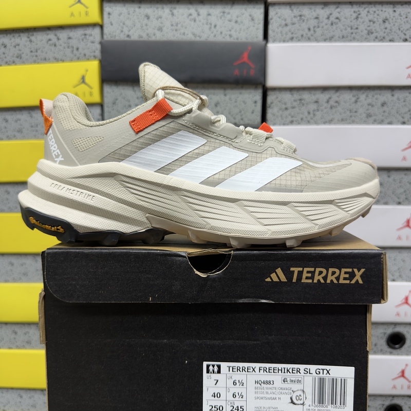 【H11 Batch】TERREX FREEHIKER SL GTX 40-45 2HQ4883