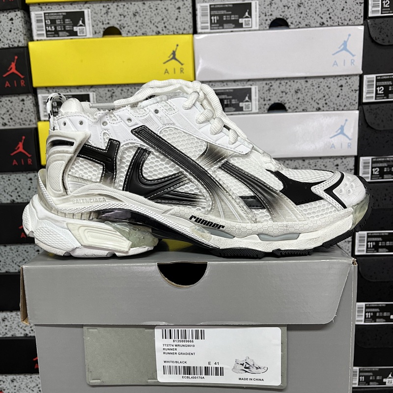 【XA Batch】BLCG Runner 7.5 【35-46】7.5 白黑渐变 9010