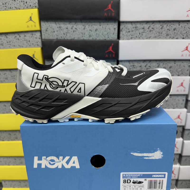 【GX Batch】ONE ONE SPEEDGOAT 7 36-46 1171928/BWHT