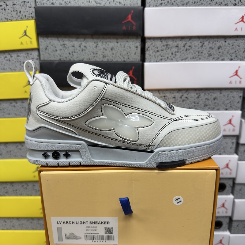 【BD Batch】Trail Sneaker SK8 36-45 WHITE IGREY 白灰四叶草