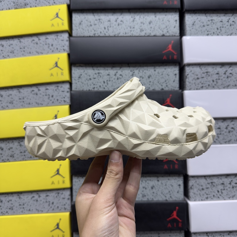 【XY Batch】CROCS M4-M11 榴莲 骨白