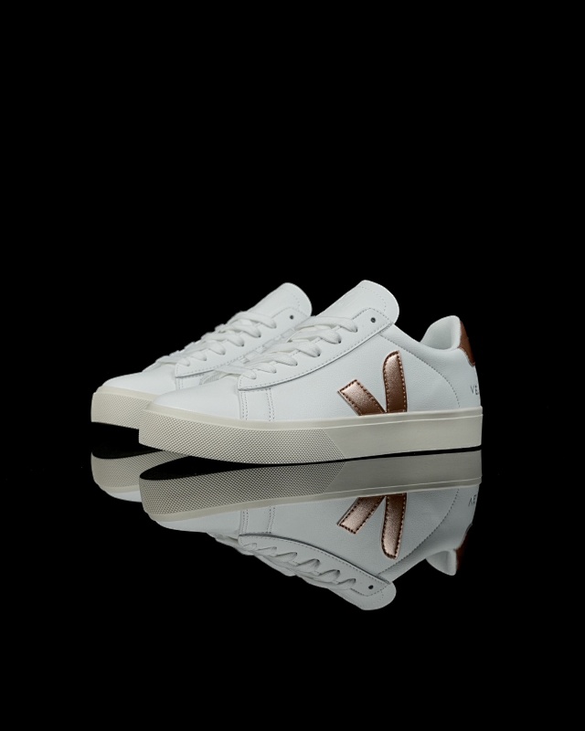【TZ Batch】VEJA Leather Extra Sneakers香槟金 CP0503128