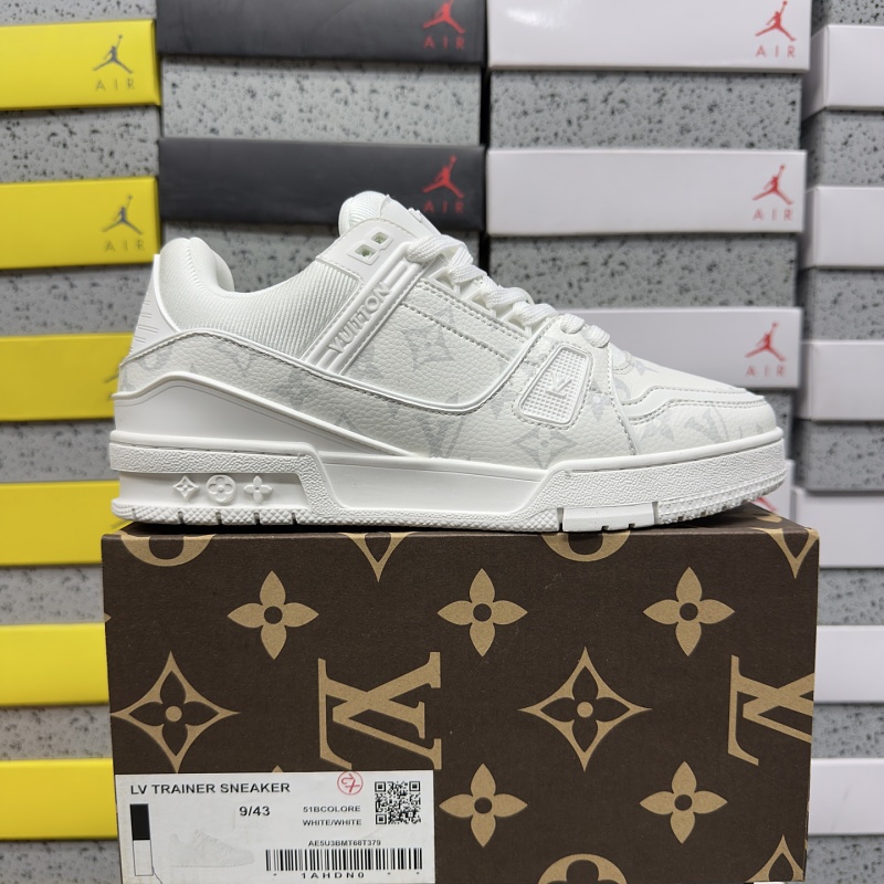 /Link1：https://k.youshop10.com/CzuMZsFGWHITE/WHITE 白色印纹