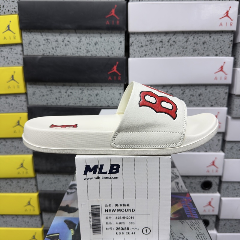 【BD Batch】Slipper 36-45 32SHH2011白色（红字母）