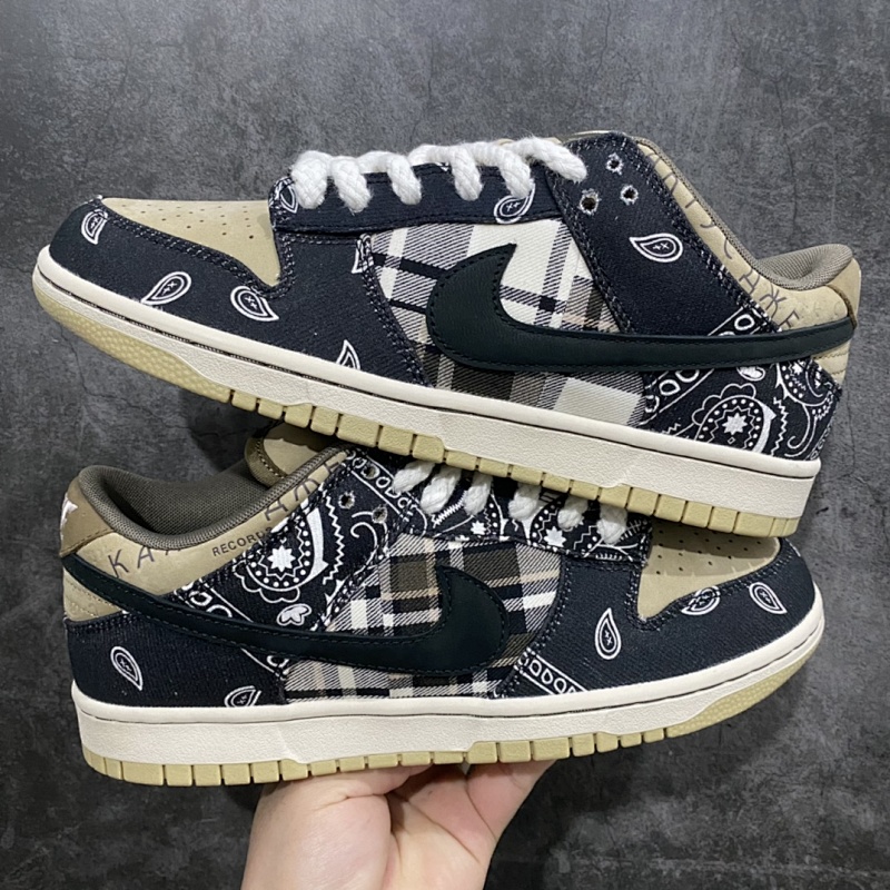 【M Batch 】 Travis Scott x NK SB Dunk Low TS联名款限量板鞋 CT5053-001 腰果花