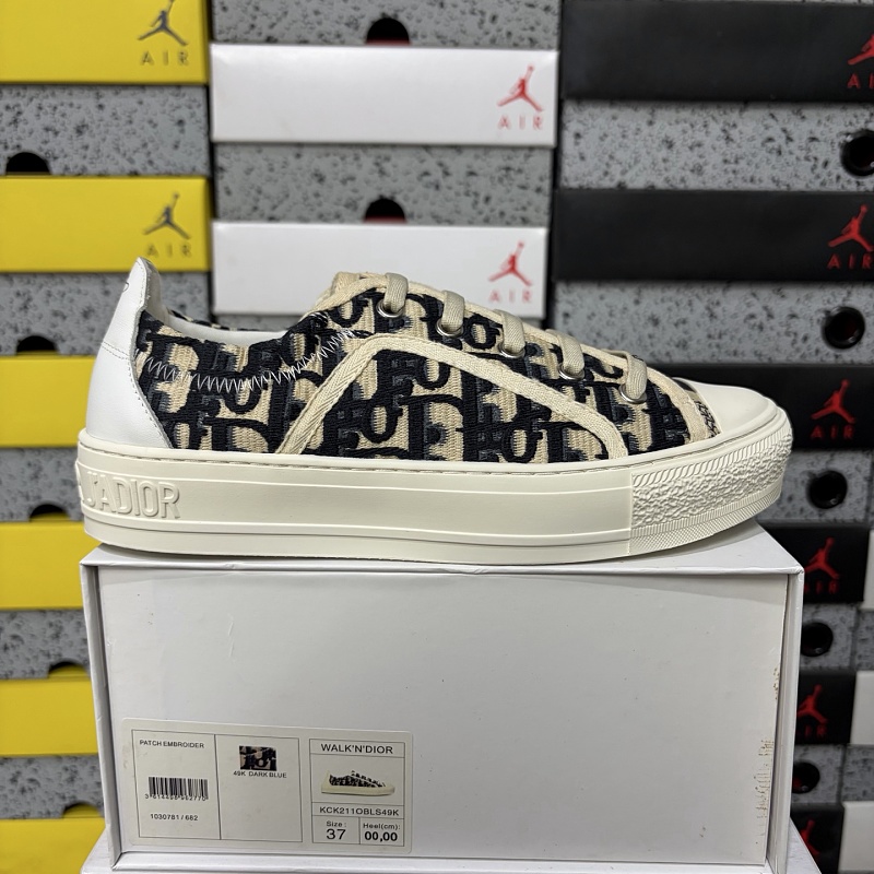 【YO Batch】 Walkn Oblique 35-40 新款黑色电绣