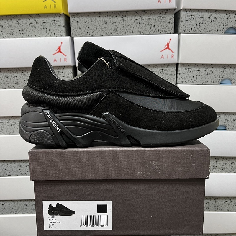 【WM Batch】RAF SIMONS 37-45 黑色麂皮 HR740001L