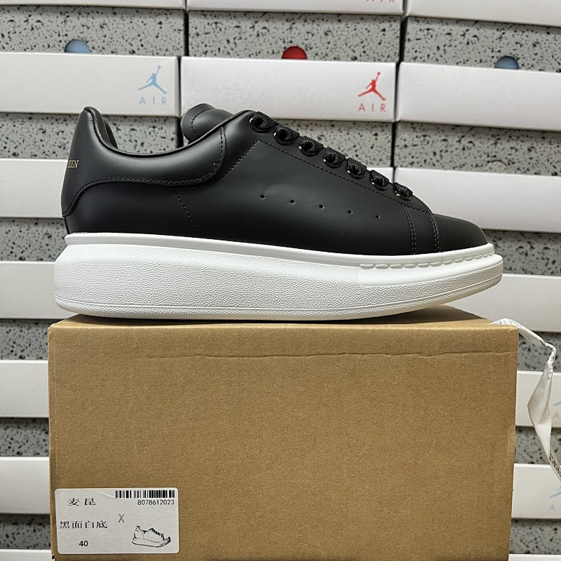【WX Batch】 Alexander Mcqueen 36-45 黑面白底