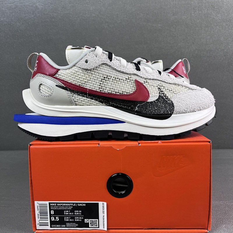 M Batch Sacai X NK vaporWaffle 华夫三代3.0 CV1363-100 灰红黑