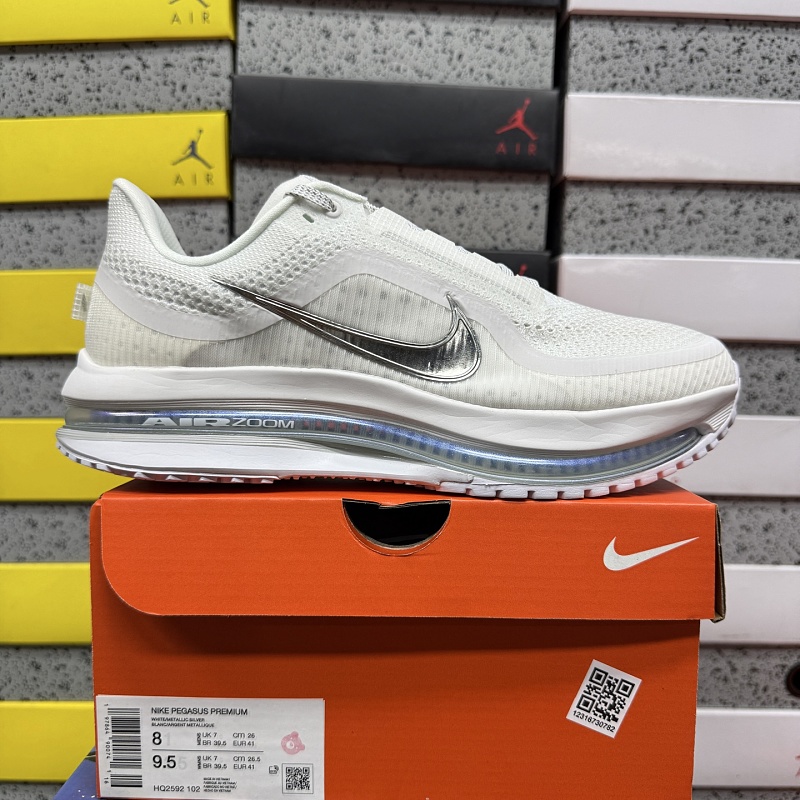 【SP版】Pegasus Premium 36-45 HQ2592-102