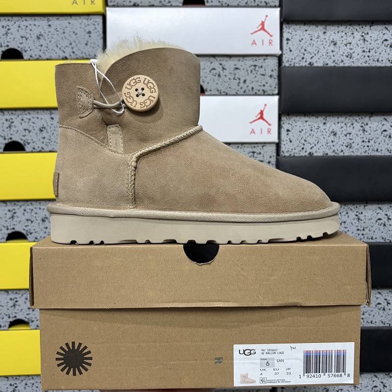 【YO Batch】Snow boots 雪地靴 木扣中桶沙色 W/1016422 35-40