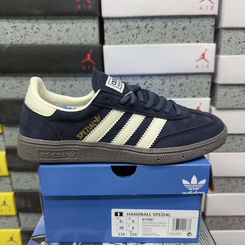 【BD Batch】HANDBALL SPEZIAL 36-45 IF7087