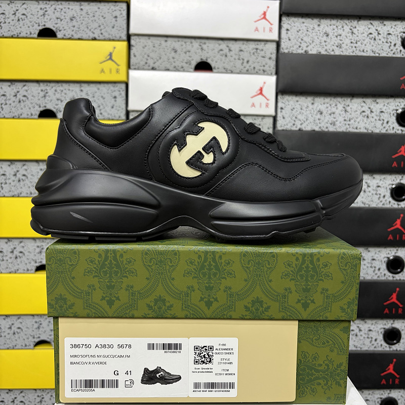 【YO Batch】 Rhyton YO 蝙蝠黑色 39-45