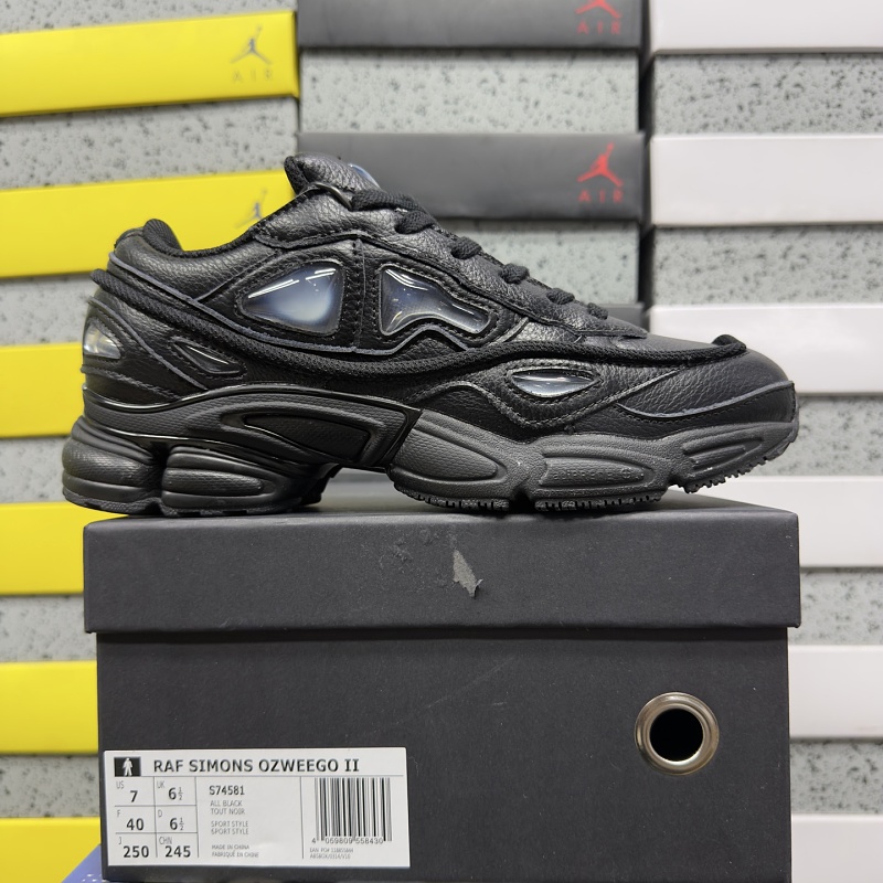 【WM Batch】RAF SIMONS RESPONSE TRAIL S74581 36-45