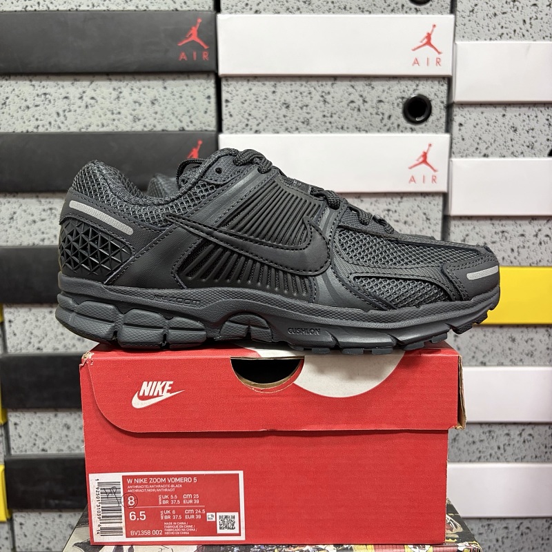 【Z Batch】 NK AirZoomVomero5 黑 BV1358-002