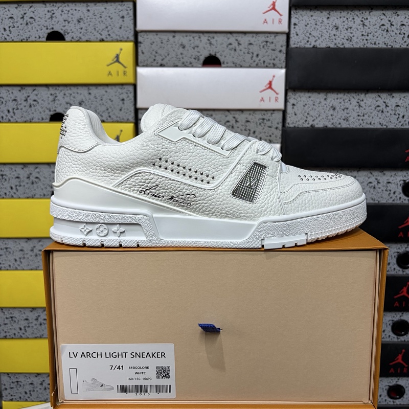 （47-49 500Y）【YO Batch】Trainer 白色铆钉 39-49