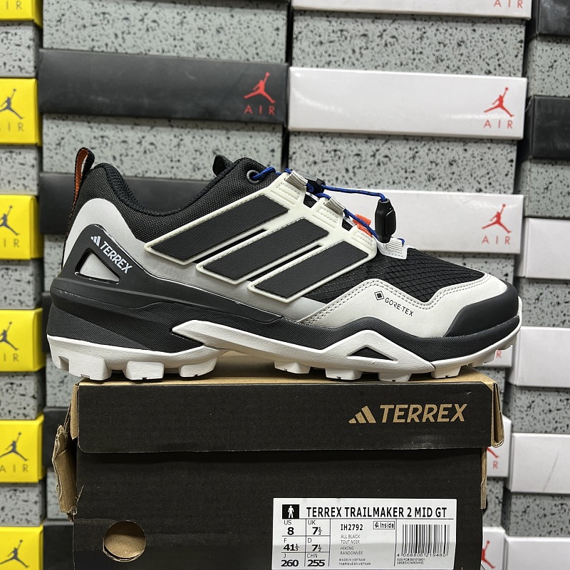 【BD Batch】TERREX SKYCHASER AX5 40-45 IH2799