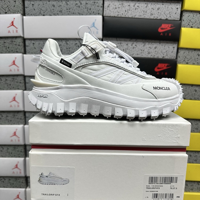 300【TOP Batch】Trailgrip Gore-Tex 36-46 014 白色
