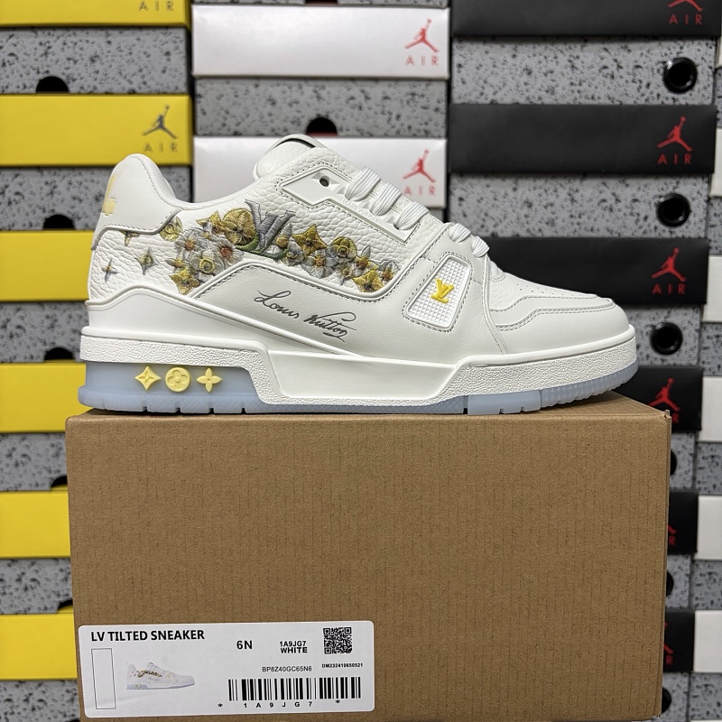 【VG Batch】TILTED SNEAKER（35-46) 花卉刺绣款