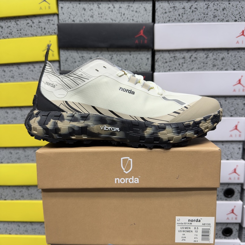 【TOP Batch】Norda 002 36-45 米白黑