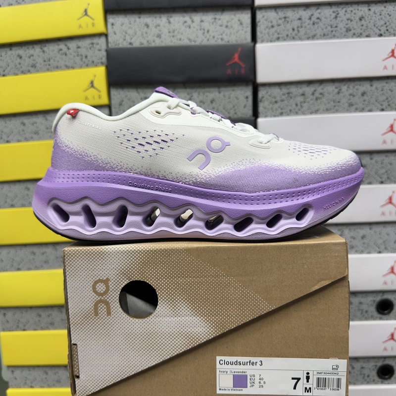 【GC Batch 】Cloudsurfer 36-45 3MF30443342