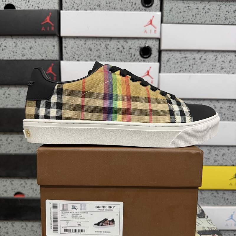 【WZ Batch】LOW TOP SNEAKER 39-44 1002 彩虹条